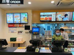 -德克士(呀诺达店)