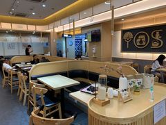 大堂-吉野家(成都时代奥莱店)