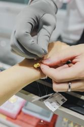 -潮宏基(万象城店)