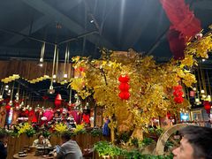 -老滇山寨•云南特色菜•地方菜•民族风情歌舞表演(金碧店)