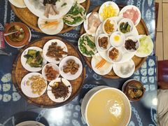 -桥香园云南过桥米线(金马碧鸡店)