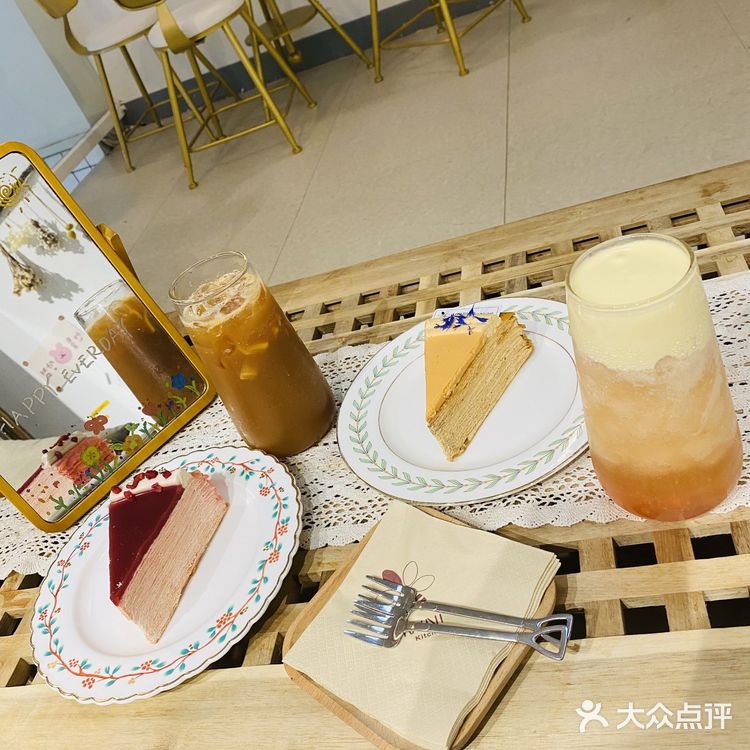 晋江探店 | 小姐姐的下午茶去处 [礼花]