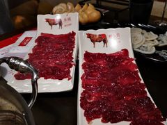-左庭右院鲜牛肉火锅(金山万达店)