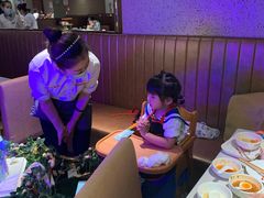 -海底捞火锅鲜切牛肉主题店(长寿路店)