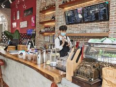 -桉树林A coffee 森林餐厅(三圣乡店)