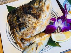 烤三文鱼头-酒井酱子·深夜食堂(东城汇店)