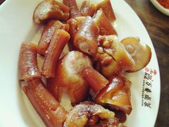 -老鼎万春卤菜(鹭湖宫8区店)