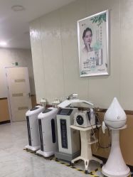 -苗医生专业祛痘·皮肤管理