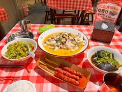 -丹虾·文和友小龙虾品牌·湘菜(北京路店)