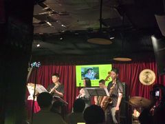 -东岸Cafe 爵士俱乐部