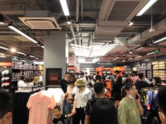 -NIKE上海青浦优选体验店