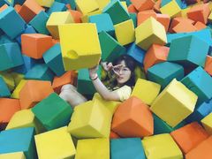 -反弹空间蹦床主题乐园