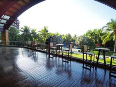 -三亚湾海居铂尔曼度假酒店