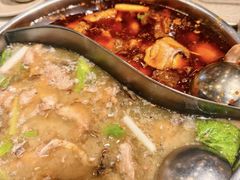 -肖肖酸萝卜鱼火锅(总店)