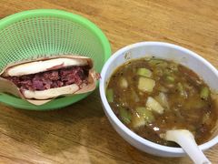 -邢老三肉丸糊辣汤(凤城六路店)