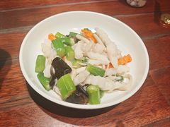 -前海沿·青岛菜(五四广场永旺店)