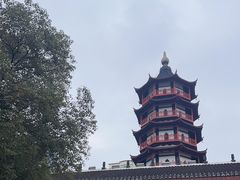 -绳金塔