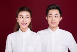 点击看大图 -挪娅婚纱摄影皇家会所