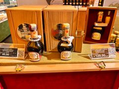 -文艺复兴百货(米兰大教堂广场店)