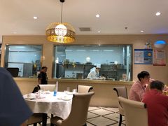 大堂-老人和饭店(打浦路店)