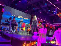 -喜鹊音乐酒馆(西街店)