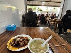 -温记府廟豆汤饭·始于1955年(海椒店)