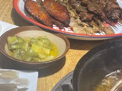 -茸梅路右拐龙虾-农家菜(松江店)