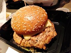 -The Habit Burger Grill 哈比特汉堡(复兴soho店)