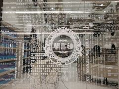 -钟书阁(群光广场店)
