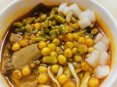 -江三王记牛杂馆(总店)