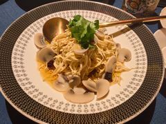 腐竹炝蘑菇-老吉堂上海本帮菜(工体店)