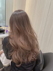 -HAIR CORNER