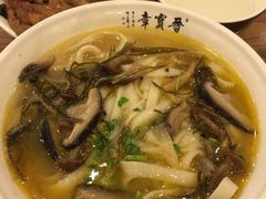 -晋宝章大同刀削面(月坛店)