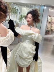 -艾米丽婚纱礼服