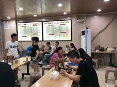 -吃不亏特色包子(三峡广场店)