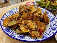 -江城燕子大排档(江汉路步行街店)