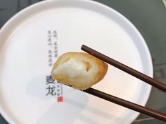 -麦龙·新港风料理(江汉路店)