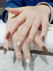 -艾珂·美甲美睫