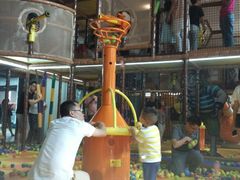 -蒙特利亲子乐园