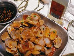 -石牌岭小亮蒸虾•湖北老字号(左岭店)