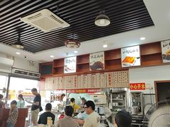 -香辉食馆(新兴路店)