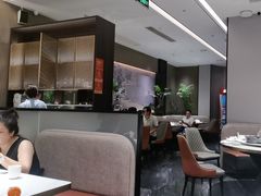 -老长沙湘菜馆(凤凰路店)