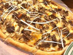 烤牛肉披萨-I HOLIC艾豪丽披萨(KKone店)