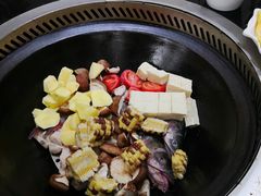 -老刘生态大鱼坊铁锅炖鱼(赛马场店)