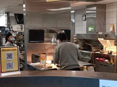 -麦当劳(普陀香溢花城店)