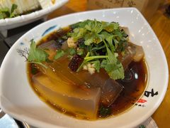 海石花凉粉-张记焖窑·十五年专注焖烤(雍和宫店)