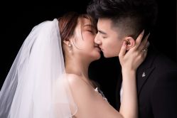 -易摄影婚纱摄影工作室