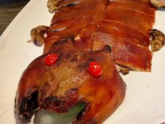 鸿运全体乳猪-南园酒家(前进路店)