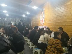 等位区-红化眼镜家沾沾(延安店)