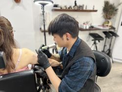 点击看大图 -龙之吻专业刺青·手工耳洞·纹身去色